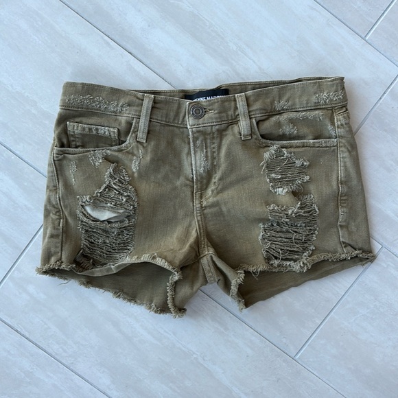 Etienne Marcel Distressed Denim Shorts Army Green 26 - Picture 2 of 9
